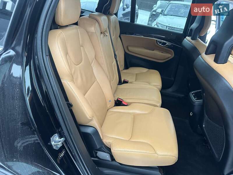 Внедорожник / Кроссовер Volvo XC90 2016 в Луцке фото 27 Внедорожник / Кроссовер Volvo XC90 2016 в Луцке