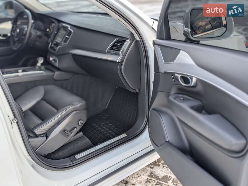 Внедорожник / Кроссовер Volvo XC90 2018 в Коломые