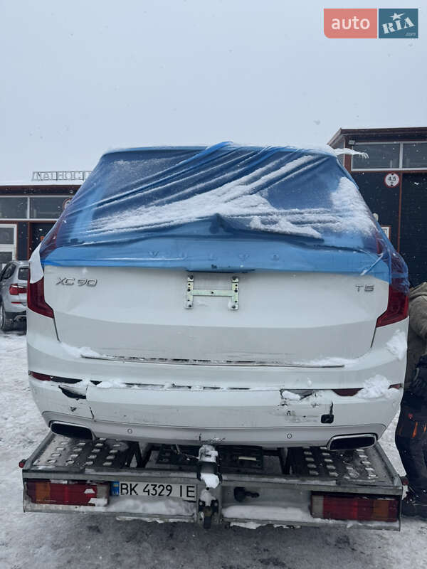 Позашляховик / Кросовер Volvo XC90 2020 в Львові фото 24 Позашляховик / Кросовер Volvo XC90 2020 в Львові