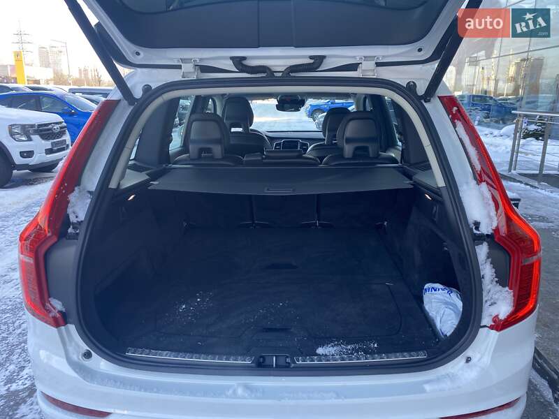 Внедорожник / Кроссовер Volvo XC90 2020 в Киеве фото 11 Внедорожник / Кроссовер Volvo XC90 2020 в Киеве