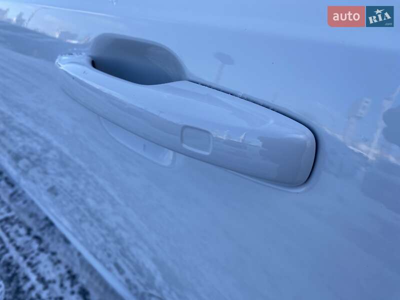 Внедорожник / Кроссовер Volvo XC90 2020 в Киеве фото 20 Внедорожник / Кроссовер Volvo XC90 2020 в Киеве