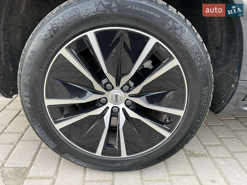 Внедорожник / Кроссовер Volvo XC90 2021 в Ивано-Франковске