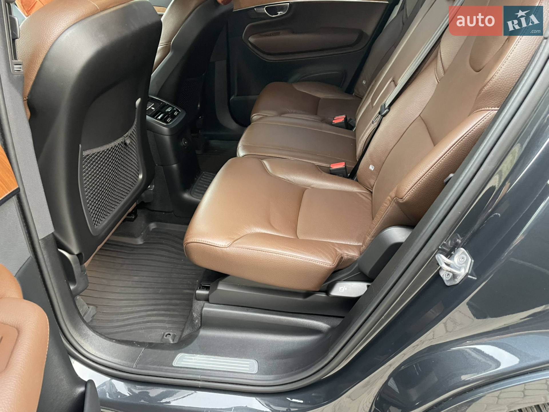 2021 Volvo XC90 - мініатюра 13