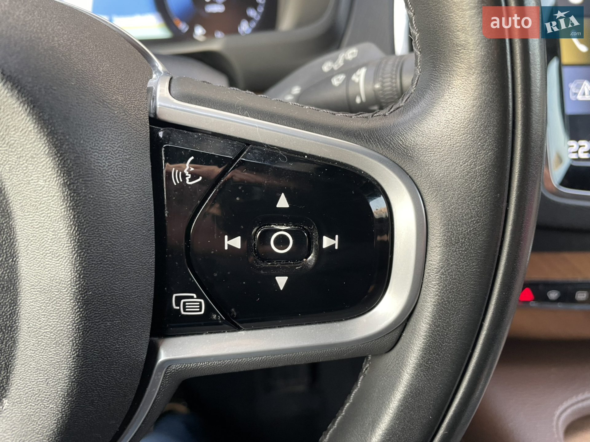 2021 Volvo XC90 - мініатюра 28
