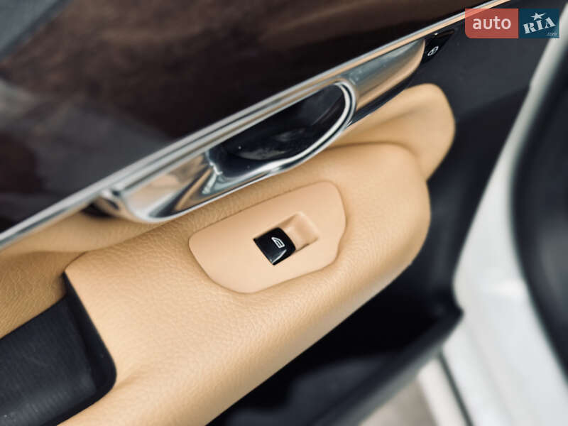 Внедорожник / Кроссовер Volvo XC90 2018 в Кременчуге