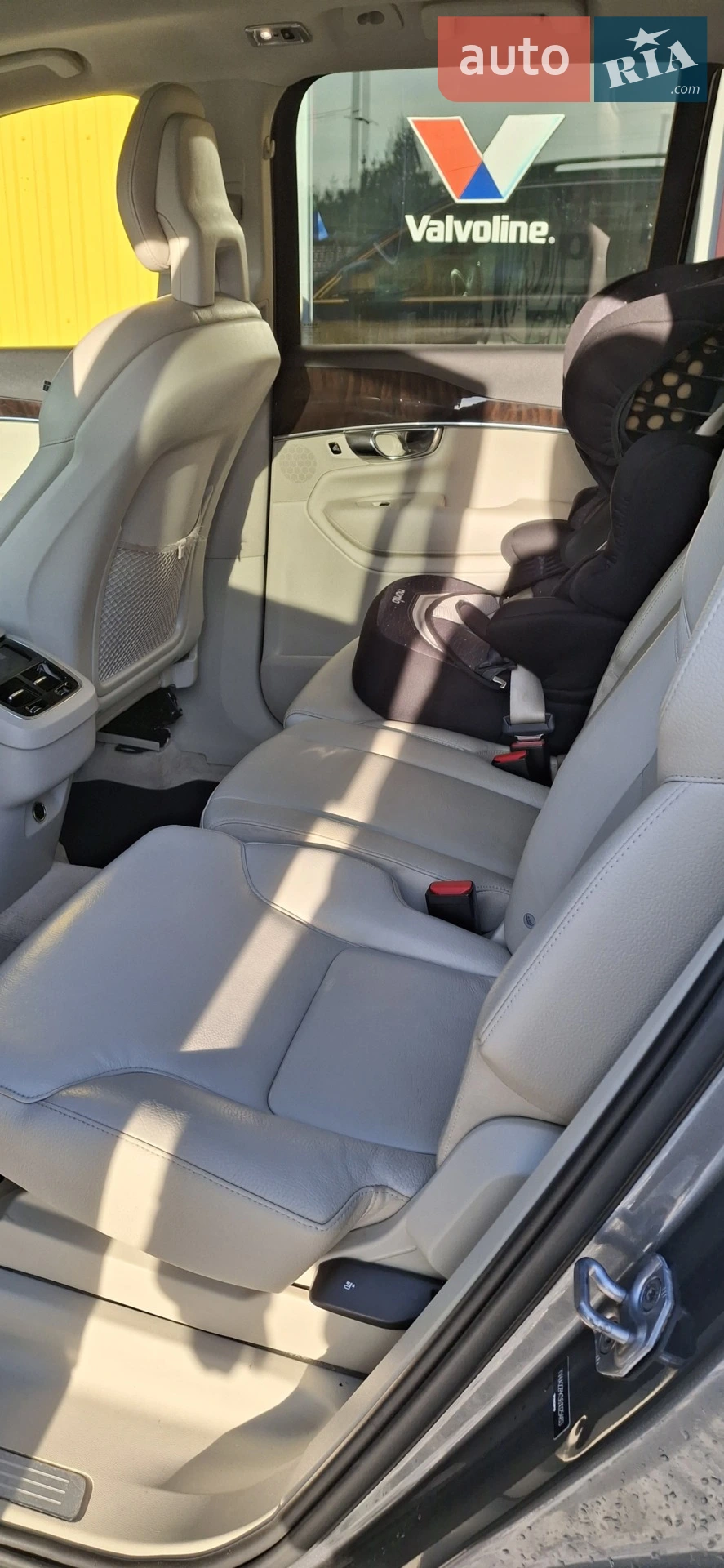 2015 Volvo XC90 - мініатюра 12