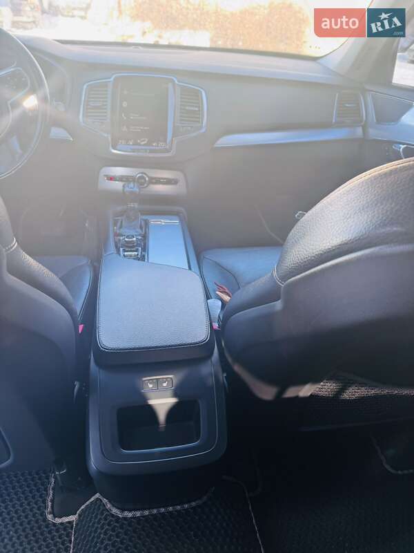 Внедорожник / Кроссовер Volvo XC90 2016 в Харькове