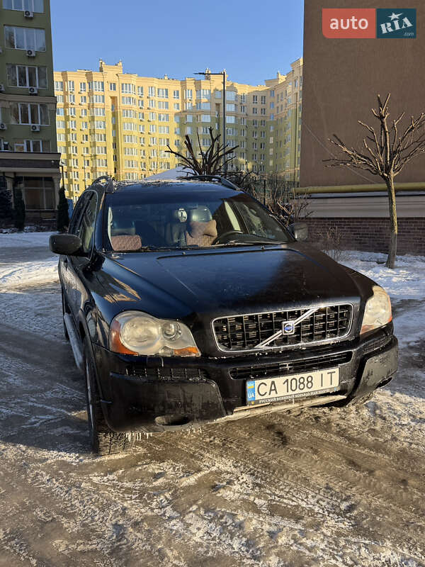 Volvo XC90 2004