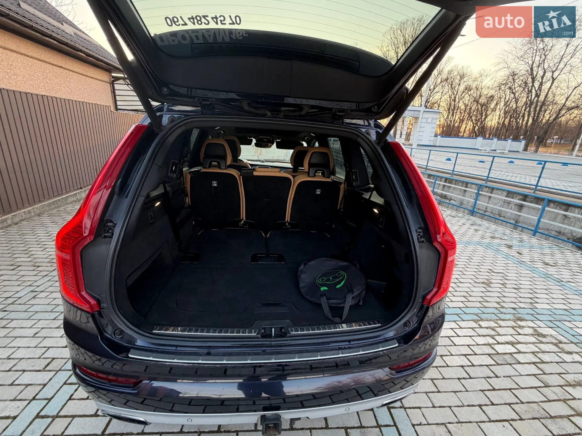 2016 Volvo XC90 - мініатюра 12