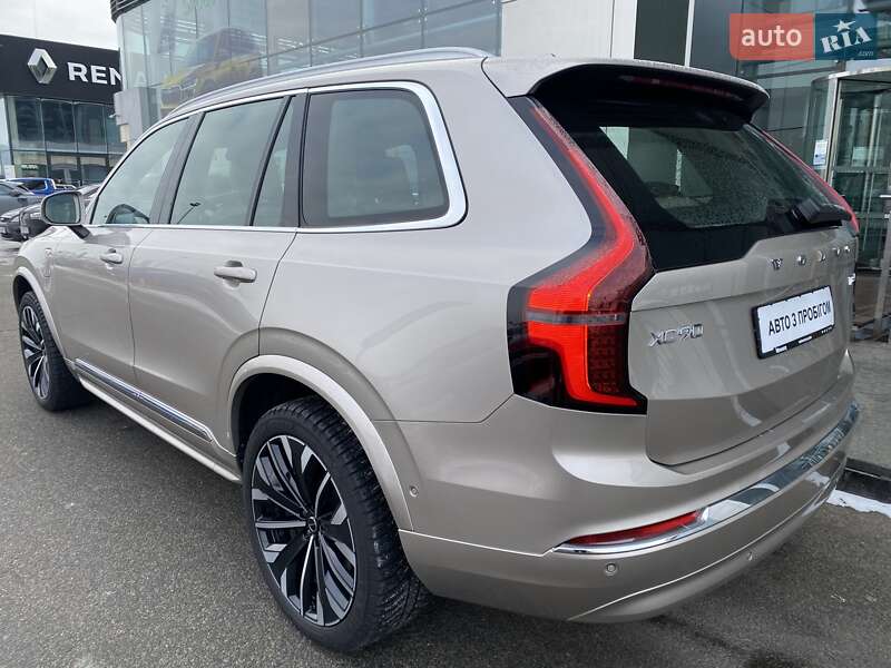 Внедорожник / Кроссовер Volvo XC90 2024 в Киеве