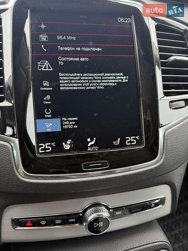 Внедорожник / Кроссовер Volvo XC90 2019 в Киеве