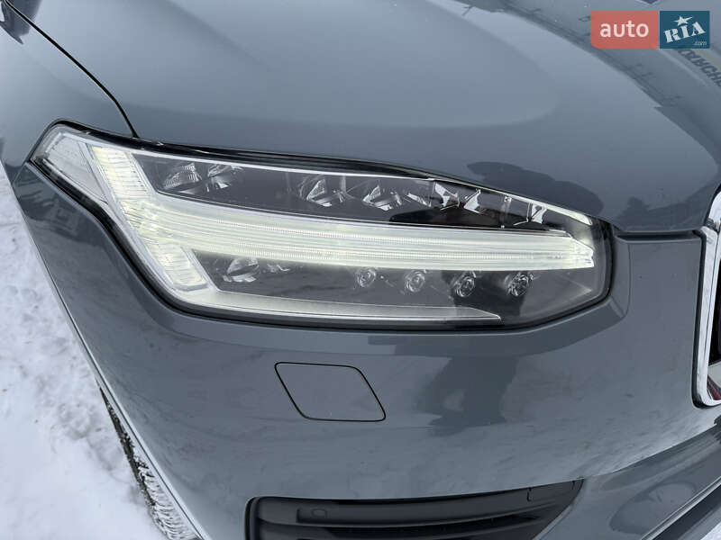 Внедорожник / Кроссовер Volvo XC90 2019 в Киеве
