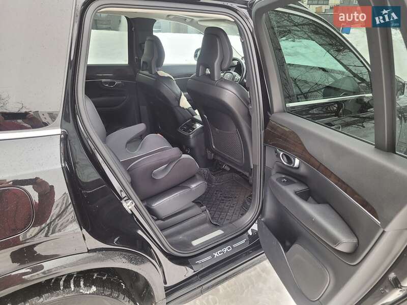 Внедорожник / Кроссовер Volvo XC90 2016 в Ивано-Франковске фото 16 Внедорожник / Кроссовер Volvo XC90 2016 в Ивано-Франковске