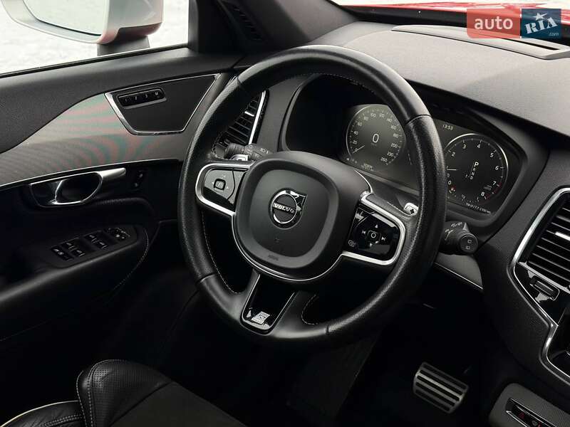 Внедорожник / Кроссовер Volvo XC90 2016 в Ровно