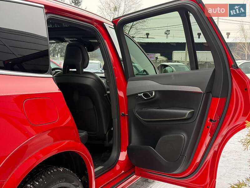 Внедорожник / Кроссовер Volvo XC90 2016 в Ровно