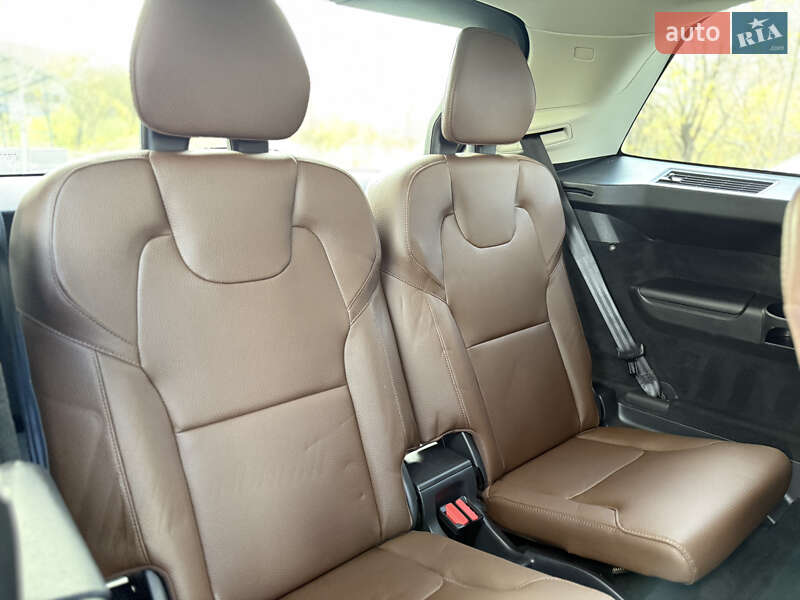 Внедорожник / Кроссовер Volvo XC90 2019 в Ровно фото 18 Внедорожник / Кроссовер Volvo XC90 2019 в Ровно