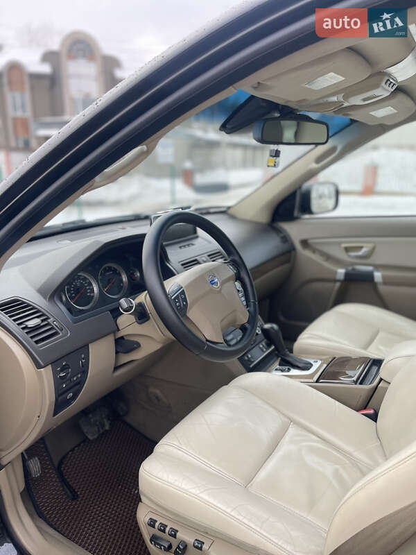 Внедорожник / Кроссовер Volvo XC90 2010 в Житомире