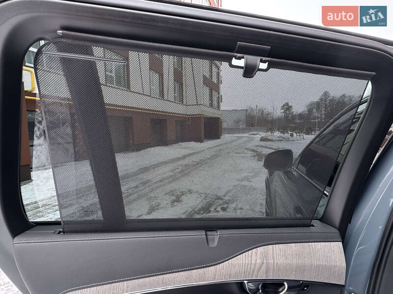 Внедорожник / Кроссовер Volvo XC90 2019 в Ивано-Франковске