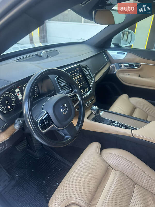 Внедорожник / Кроссовер Volvo XC90 2017 в Одессе фото 11 Внедорожник / Кроссовер Volvo XC90 2017 в Одессе