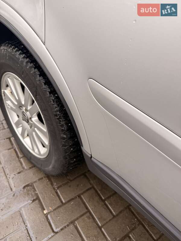 Внедорожник / Кроссовер Volvo XC90 2007 в Дубечно