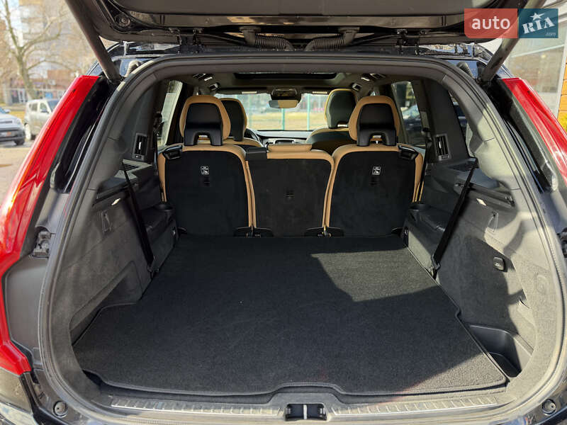 Внедорожник / Кроссовер Volvo XC90 2018 в Шептицькому