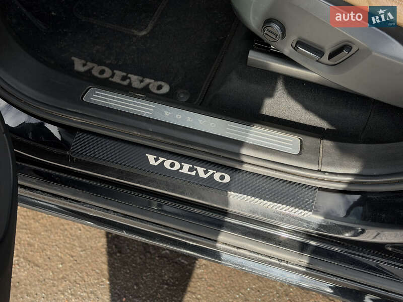 Внедорожник / Кроссовер Volvo XC90 2018 в Шептицькому