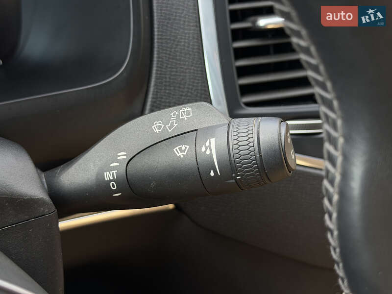 Внедорожник / Кроссовер Volvo XC90 2018 в Шептицькому