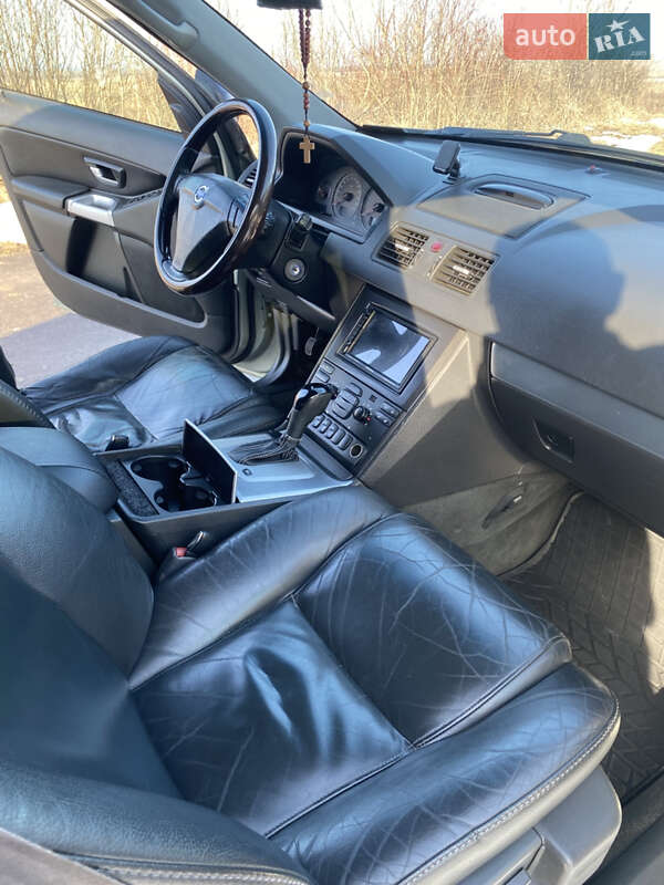 Внедорожник / Кроссовер Volvo XC90 2003 в Буске фото 6 Внедорожник / Кроссовер Volvo XC90 2003 в Буске