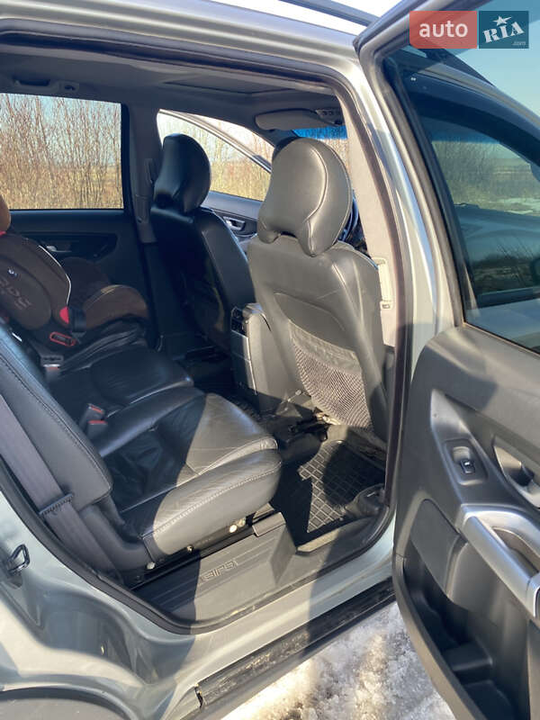 Внедорожник / Кроссовер Volvo XC90 2003 в Буске фото 9 Внедорожник / Кроссовер Volvo XC90 2003 в Буске