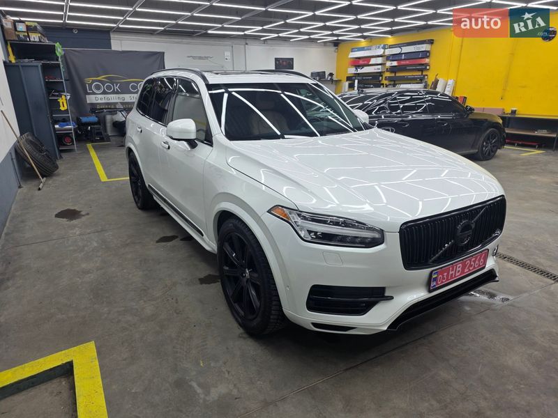Volvo XC90 2016