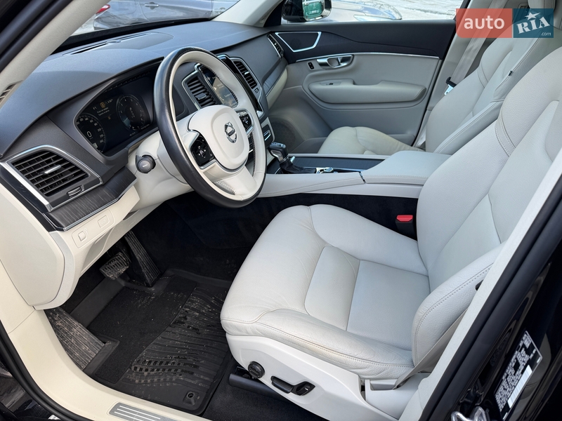 Внедорожник / Кроссовер Volvo XC90 2019 в Киеве