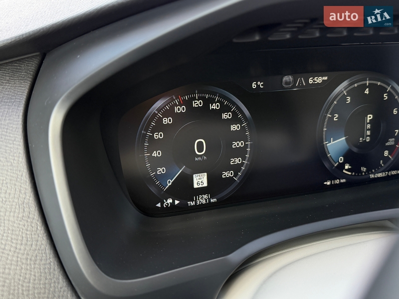 Внедорожник / Кроссовер Volvo XC90 2019 в Киеве