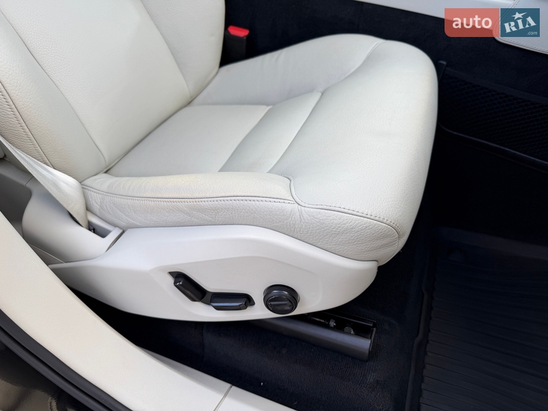 Внедорожник / Кроссовер Volvo XC90 2019 в Киеве