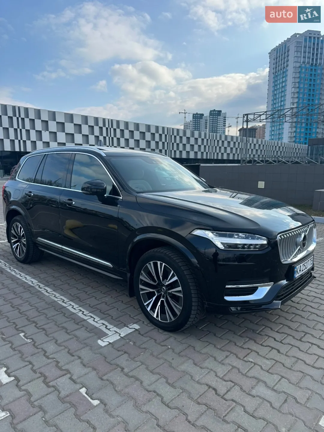 2021 Volvo XC90 - мініатюра 3