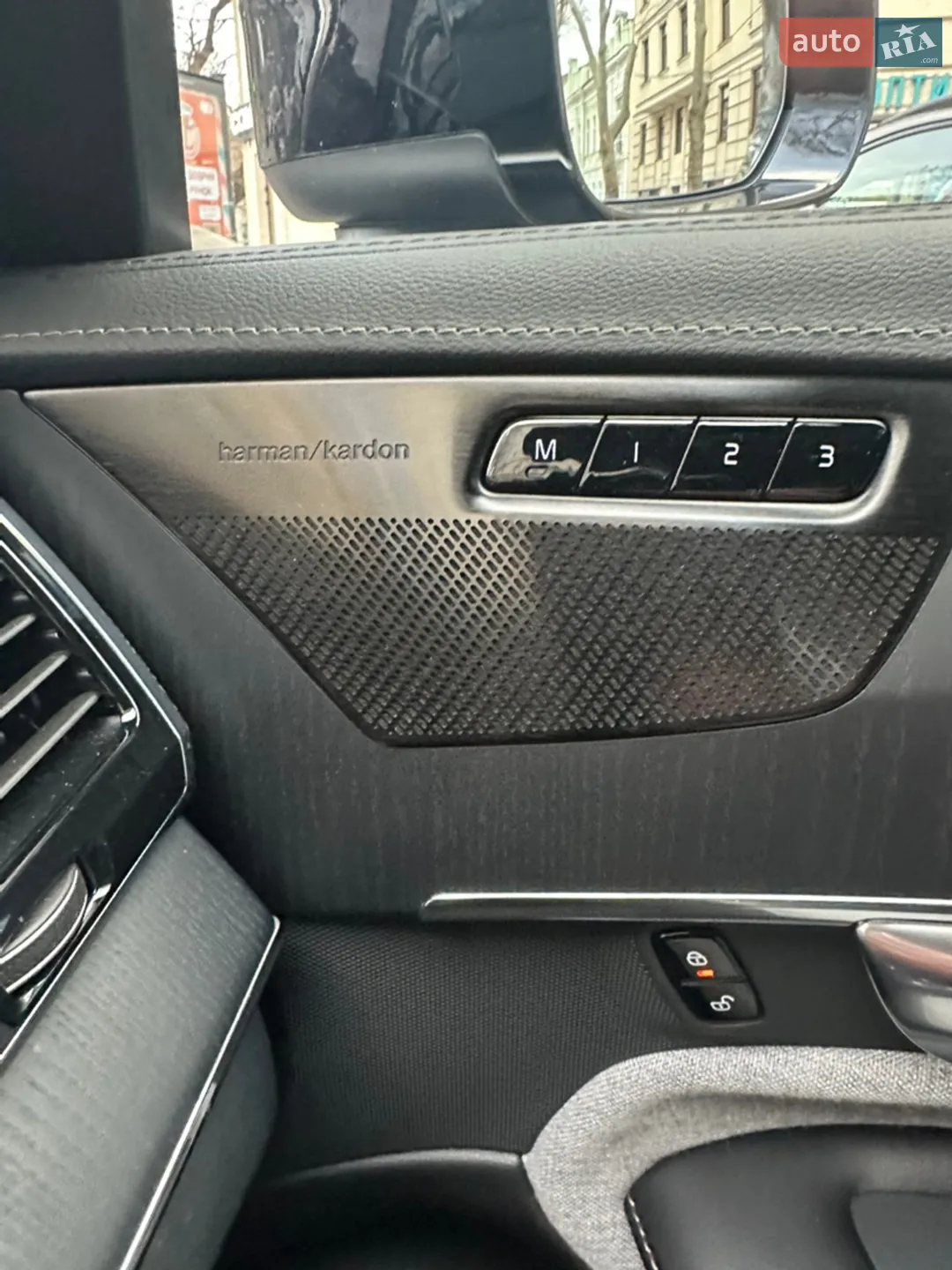 2021 Volvo XC90 - мініатюра 16