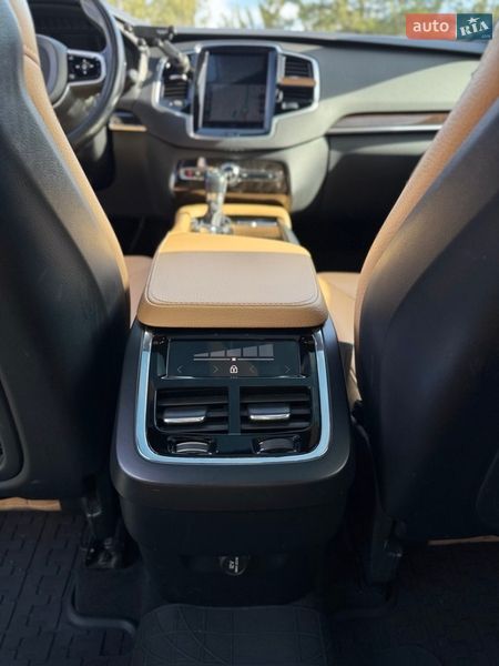 Внедорожник / Кроссовер Volvo XC90 2018 в Львове