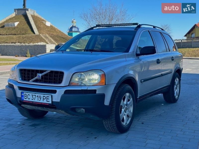 Volvo XC90 2004