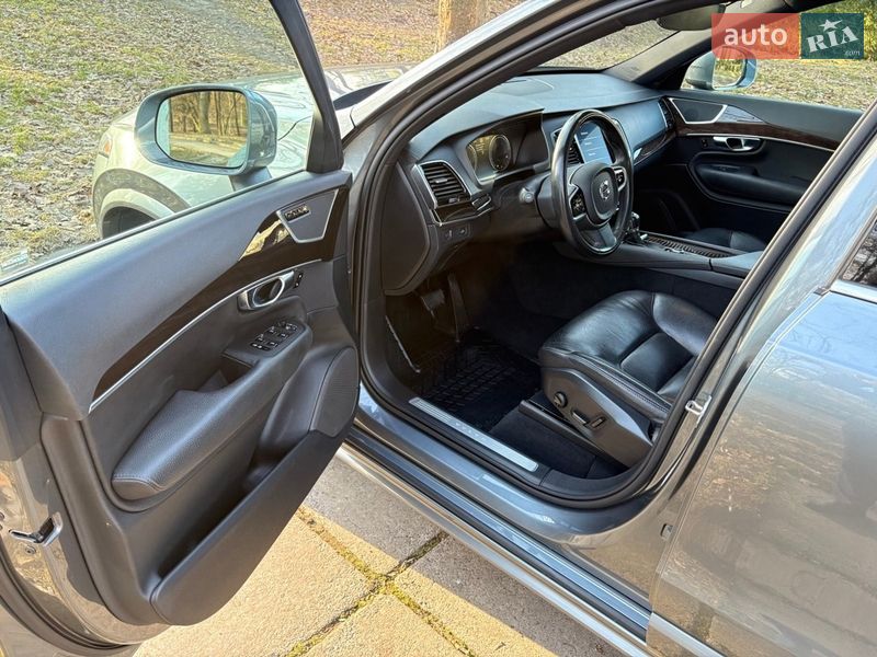 Внедорожник / Кроссовер Volvo XC90 2018 в Львове