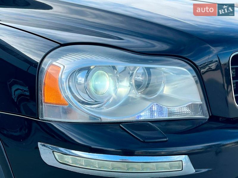 Внедорожник / Кроссовер Volvo XC90 2011 в Львове