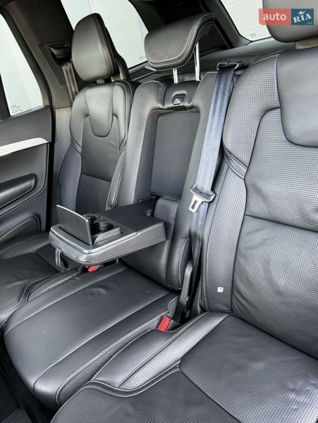 Позашляховик / Кросовер Volvo XC90 2016 в Хмельницькому