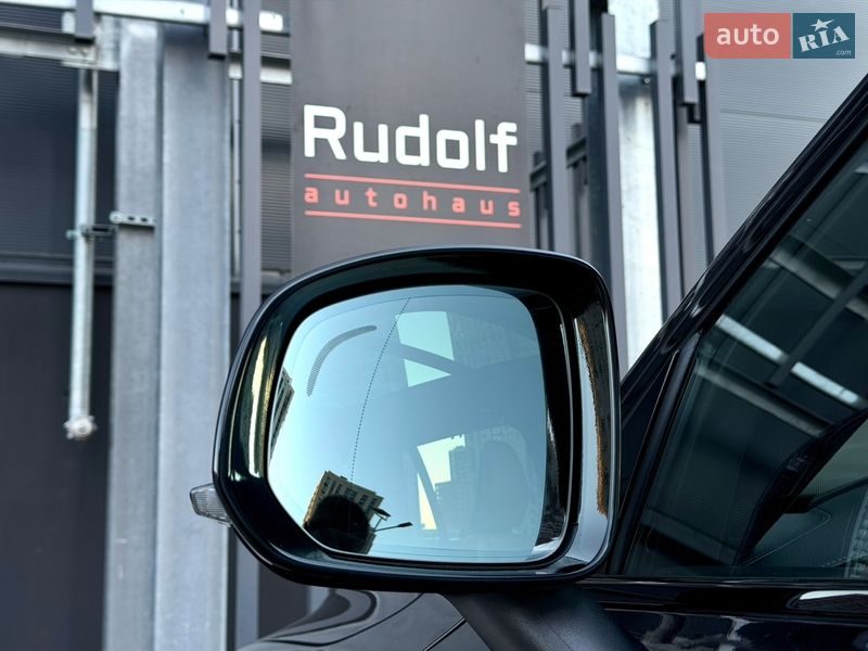 Внедорожник / Кроссовер Volvo XC90 2024 в Киеве