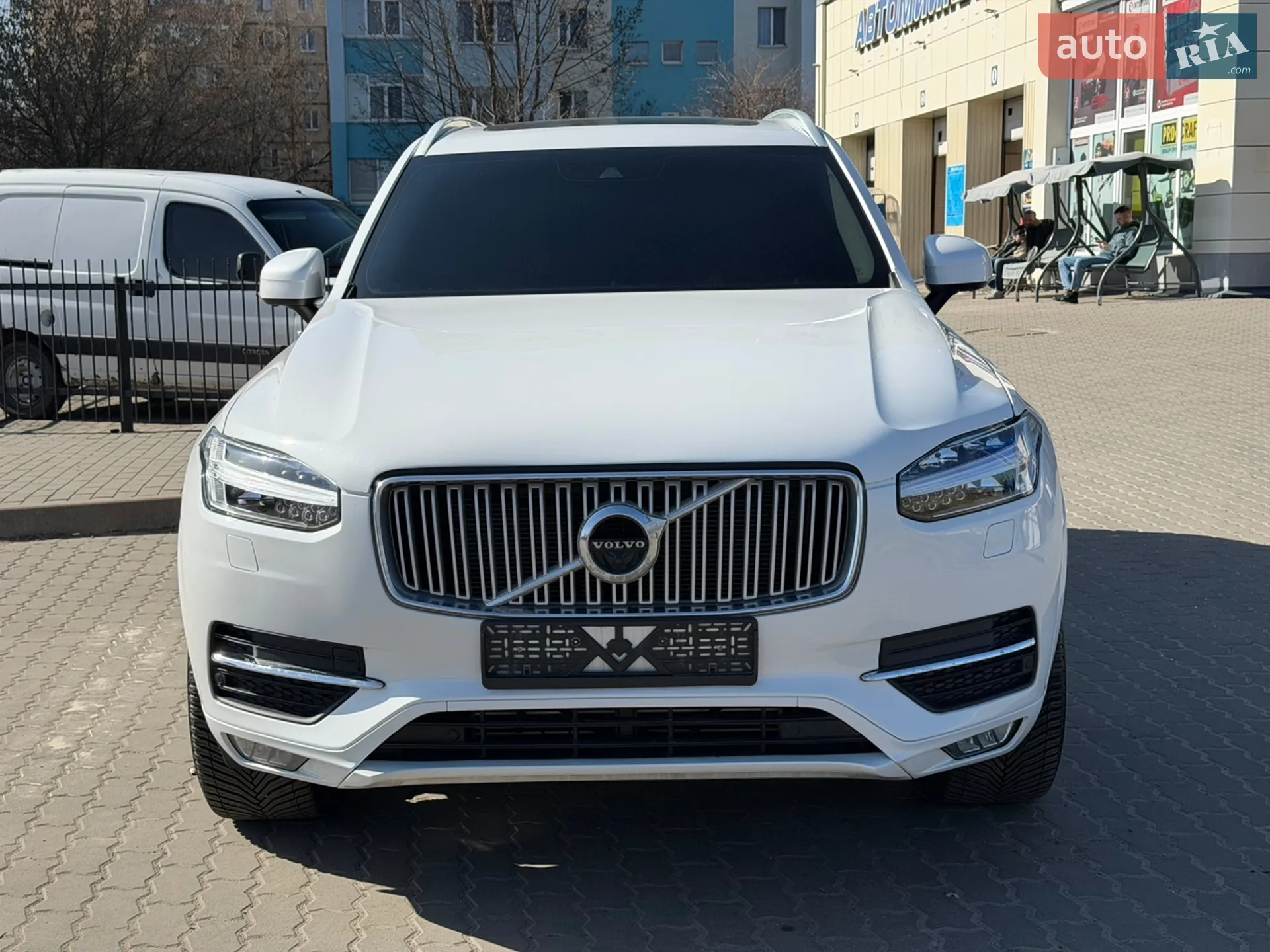 2015 Volvo XC90 - мініатюра 2
