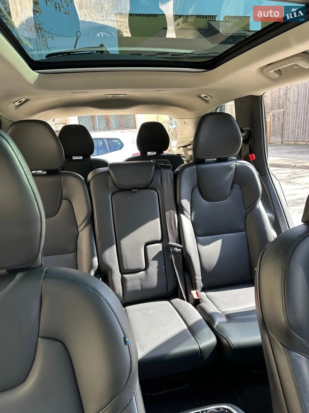 2022 Volvo XC90 - мініатюра 15