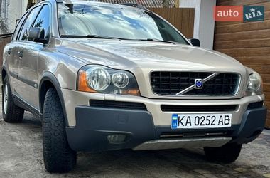 Внедорожник / Кроссовер Volvo XC90 2004 в Киеве