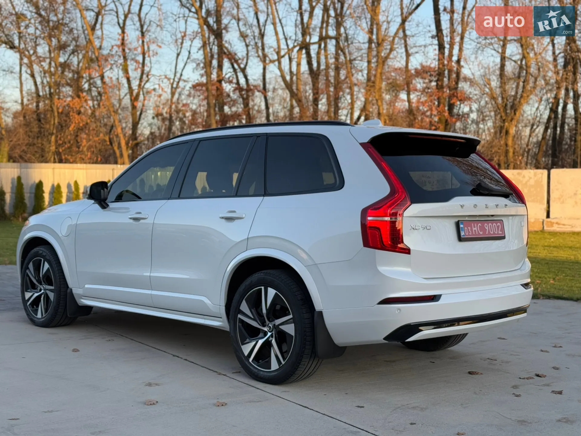 2022 Volvo XC90 - мініатюра 14