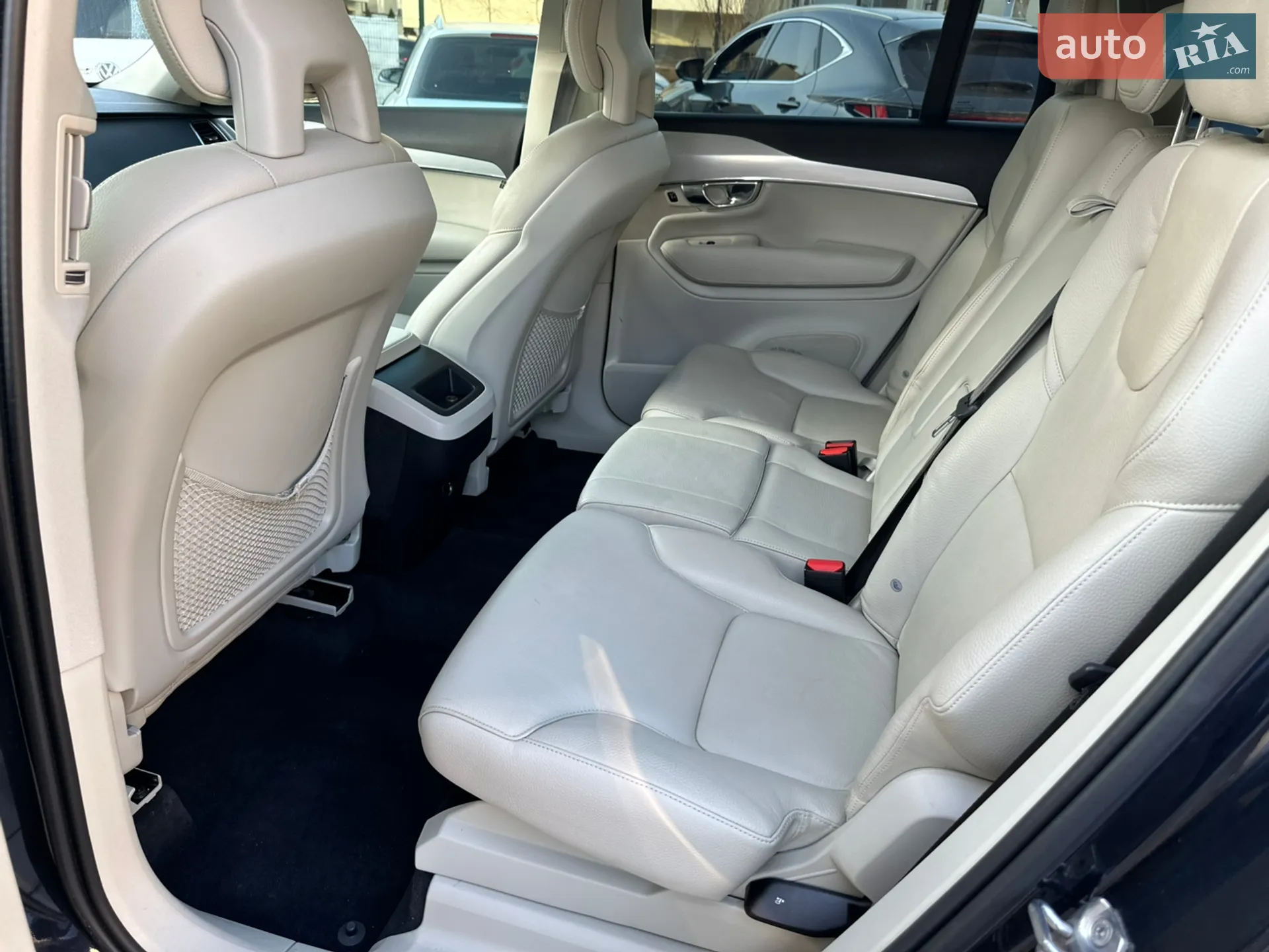 2015 Volvo XC90 - мініатюра 12