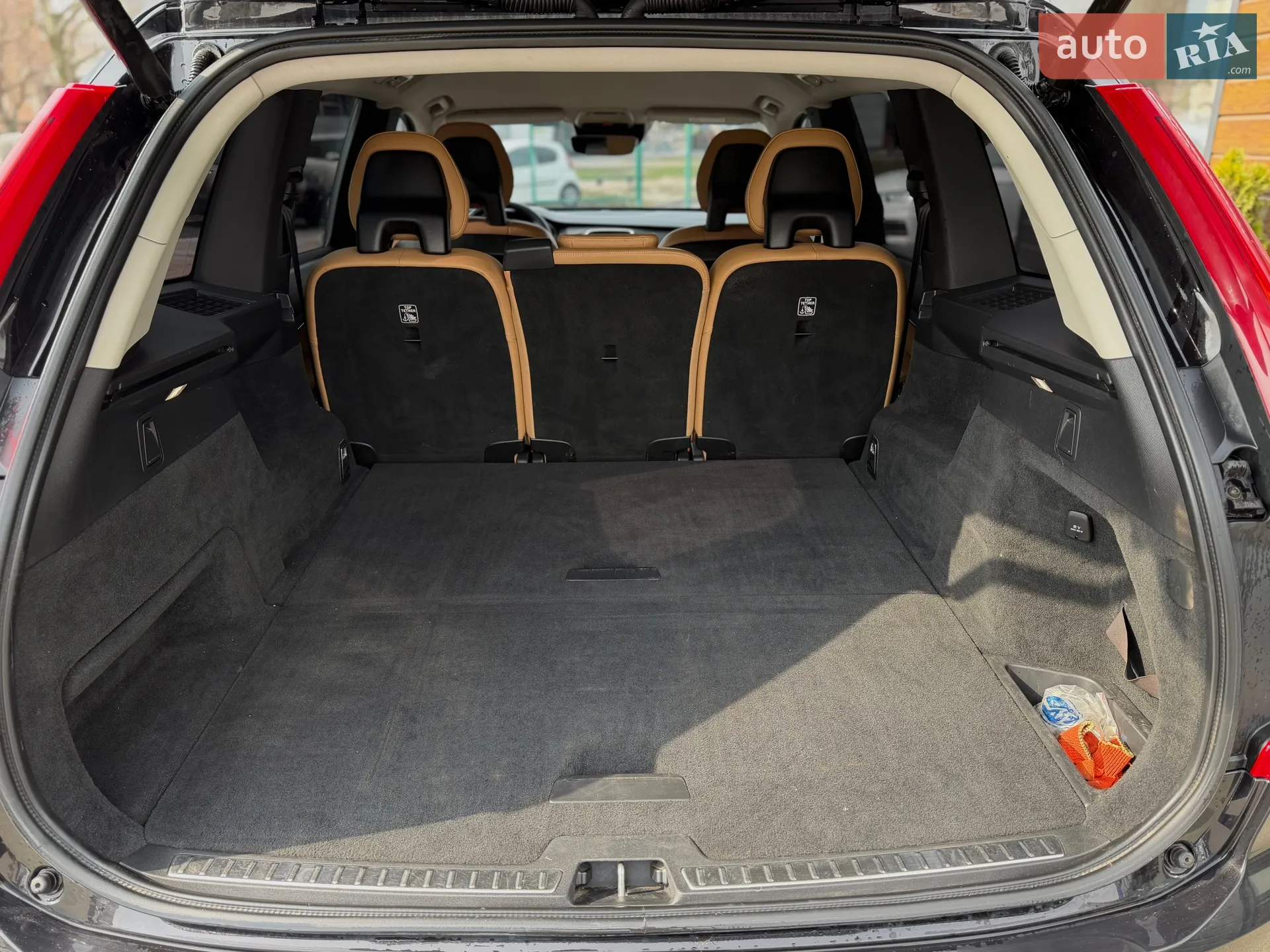 2016 Volvo XC90 - мініатюра 17