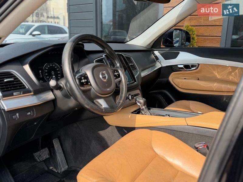 Внедорожник / Кроссовер Volvo XC90 2016 в Шептицькому