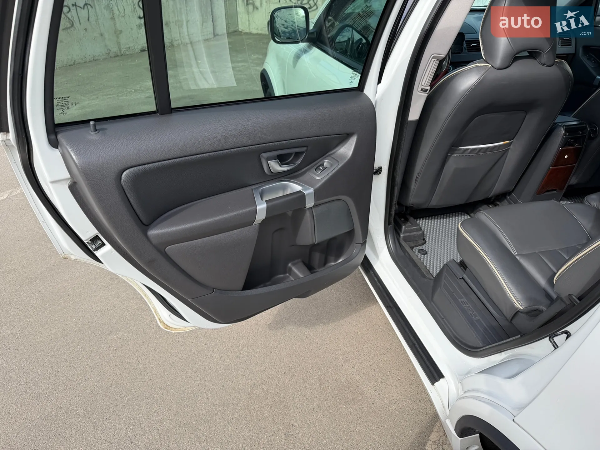 2013 Volvo XC90 - мініатюра 18