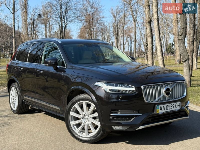 Внедорожник / Кроссовер Volvo XC90 2015 в Шостке